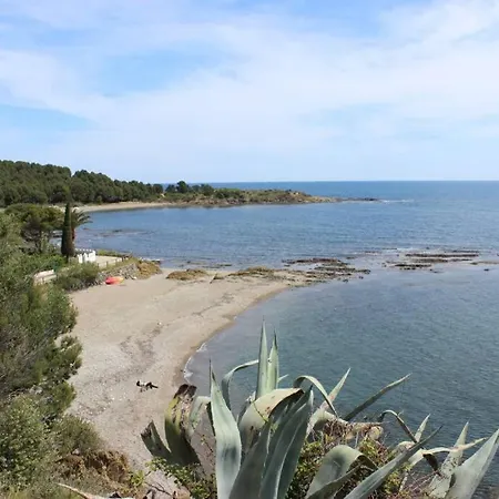 Luxury 4 Bed On Coastal Footpath At Cap Ras