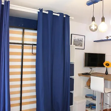 Luxury 4 Bed On Coastal Footpath At Cap Ras Apartment